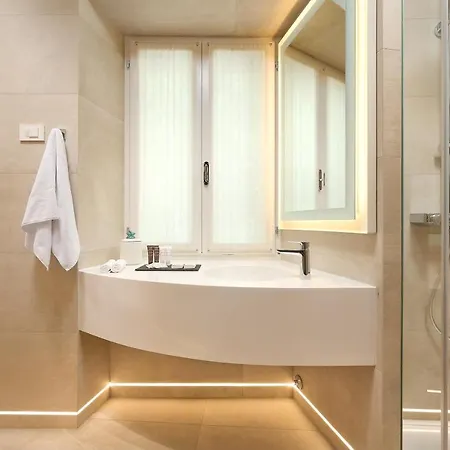 Geremia Luxury Nocleg ze śniadaniem 4*